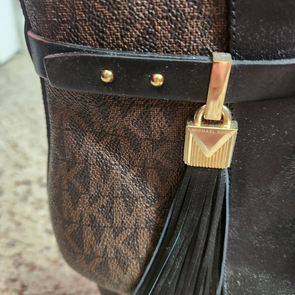 Michael Kors Winslow Leather & Logo Ankle Boots Size 10 - Picture 3 of 6